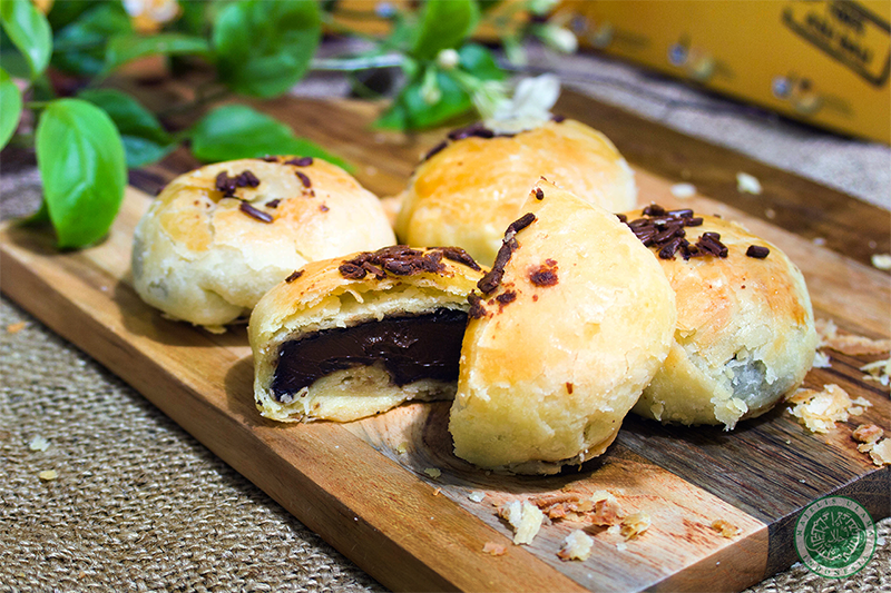 Pia Eiji Rasa Cokelat - Oleh-Oleh Khas Bali